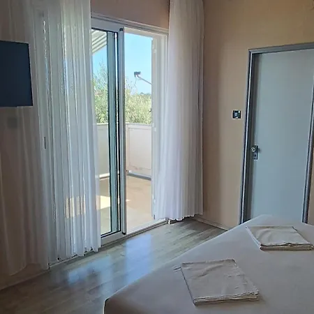 Guest house And Lanca