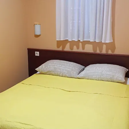 Guest house And Lanca