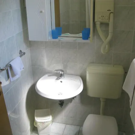 Guest house And Lanca 3*